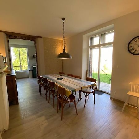 Maison Leocha Sablons-sur-Huisne Екстериор снимка